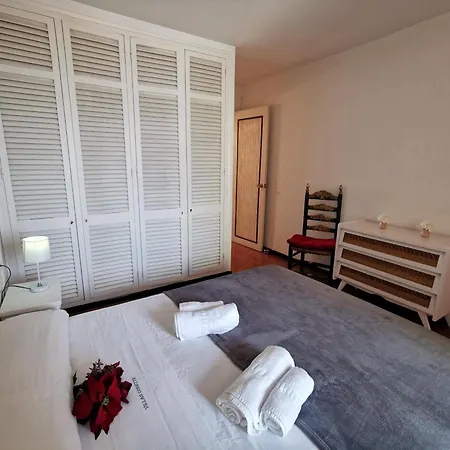 Cosette / Alexandra Mar Magnifico Piso Con Esplendidas Vistas Al Mar, A Pie De La Playa En El Paseo Maritimo De - Es-209-3 *